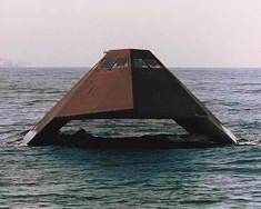 8999-stealth-yachts-stealthship3